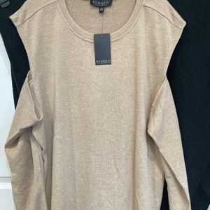 Long sleeve, cold shoulder top